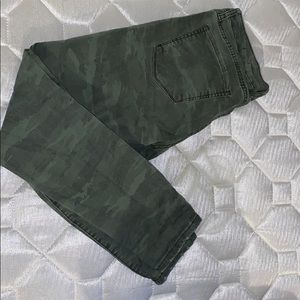 Camo Jeans